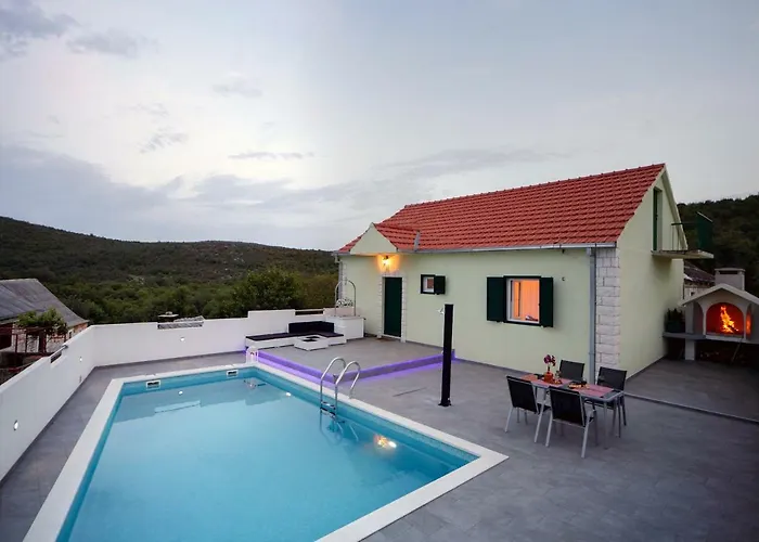 House Lucia Holiday home