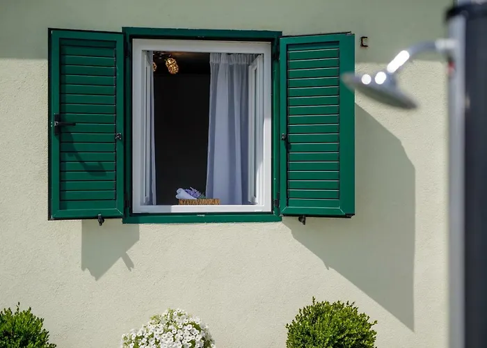 House Lucia Brstanovo